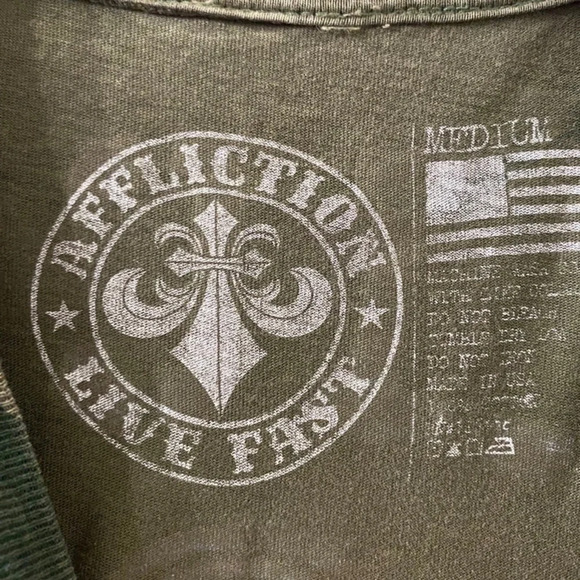 Affliction Cain Velasquez Camo Eagle Graphic T-Shirt – Men’s Medium - Picture 9 of 10